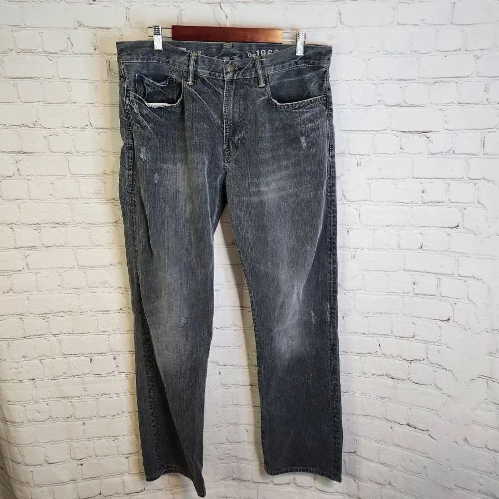 Men's Gap 1969 jeans, size 35 X 32